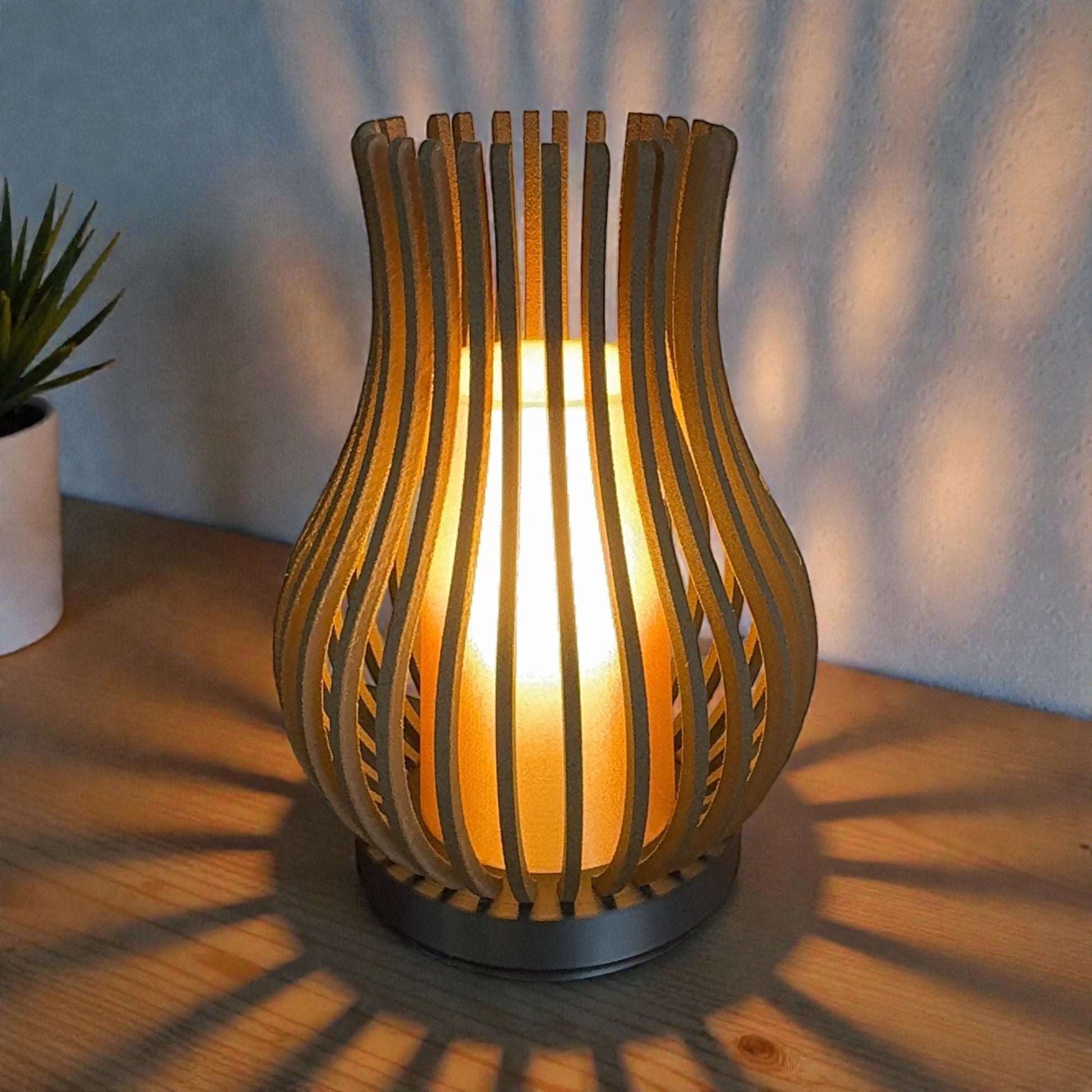 Arcus Lamp